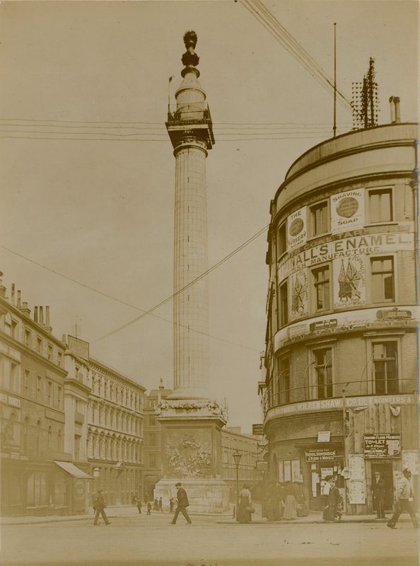 Le Monument, Londres - English Photographer