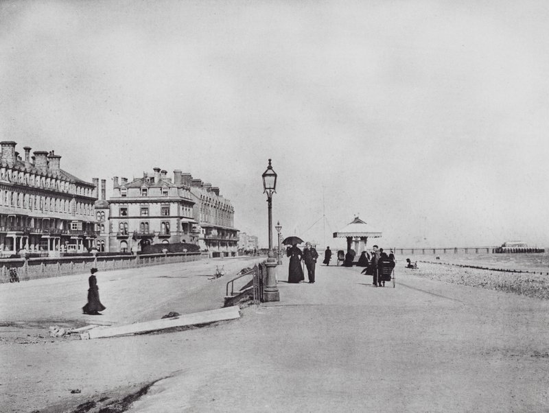 Worthing : Heene Terrace - English Photographer