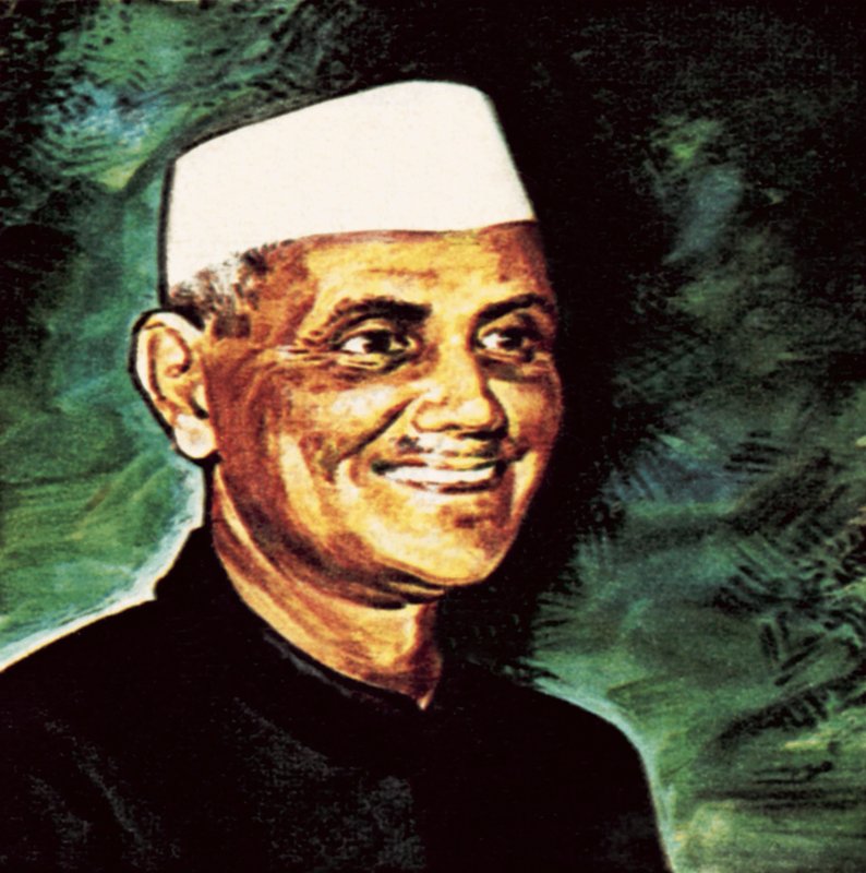 Lal Bahadur Shastri - English School