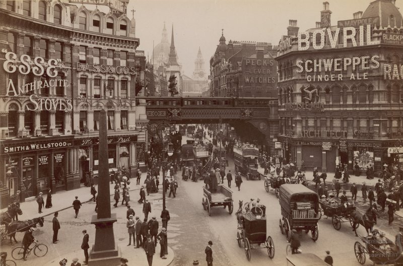 Ludgate Circus - English School