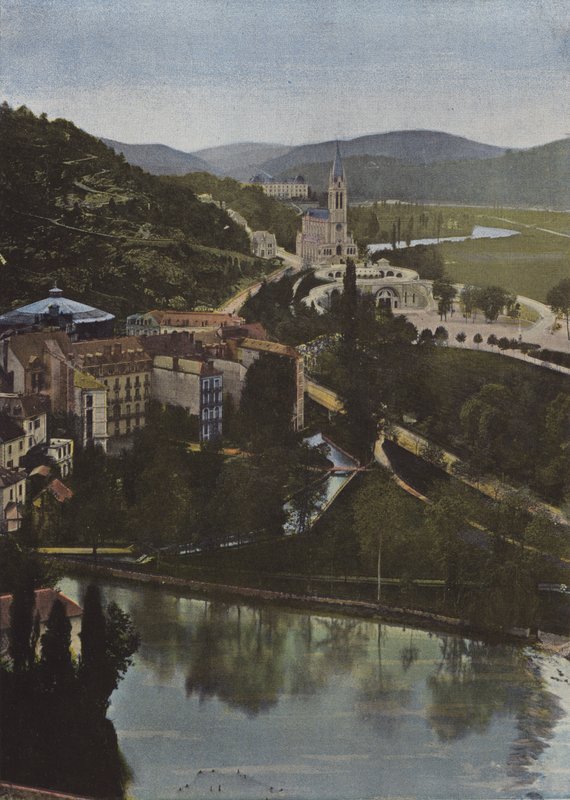 Lourdes, vue prise du château - European Photographer