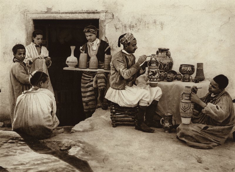 Tunisie, abri du potier (photo n/b) - European Photographer