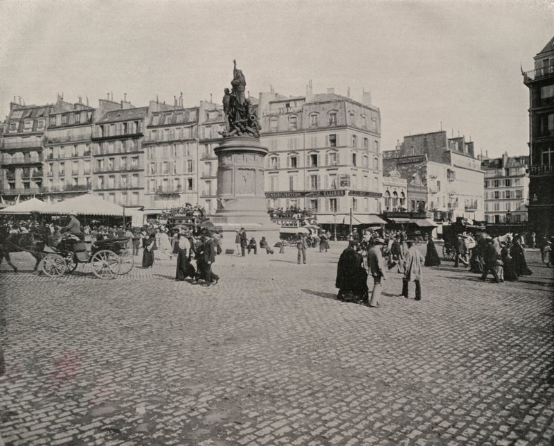 Paris : Place de Clichy - French Photographer