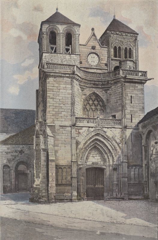 Souvigny, Église, Façade Ouest - French Photographer