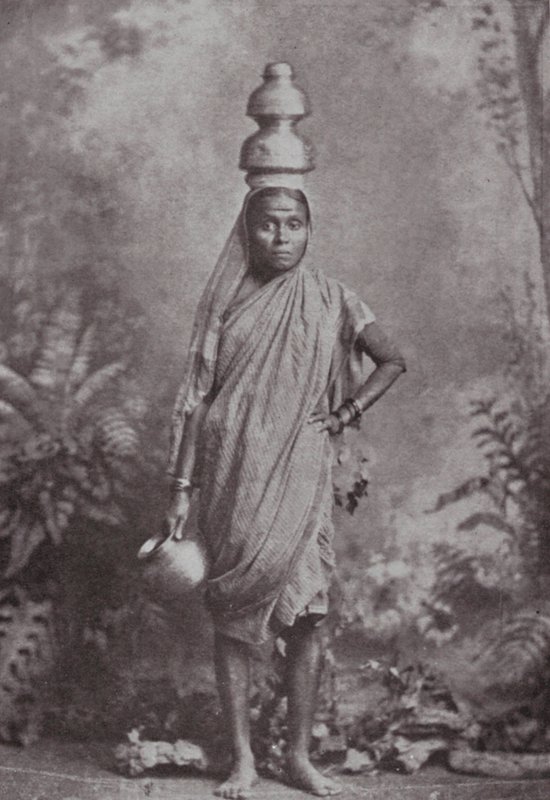 Bombay / Mumbai : La laitière (photo n/b) - Indian photographer