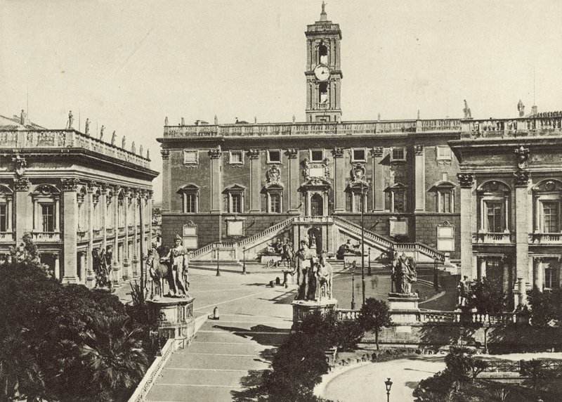Le Capitole - Italian Photographer