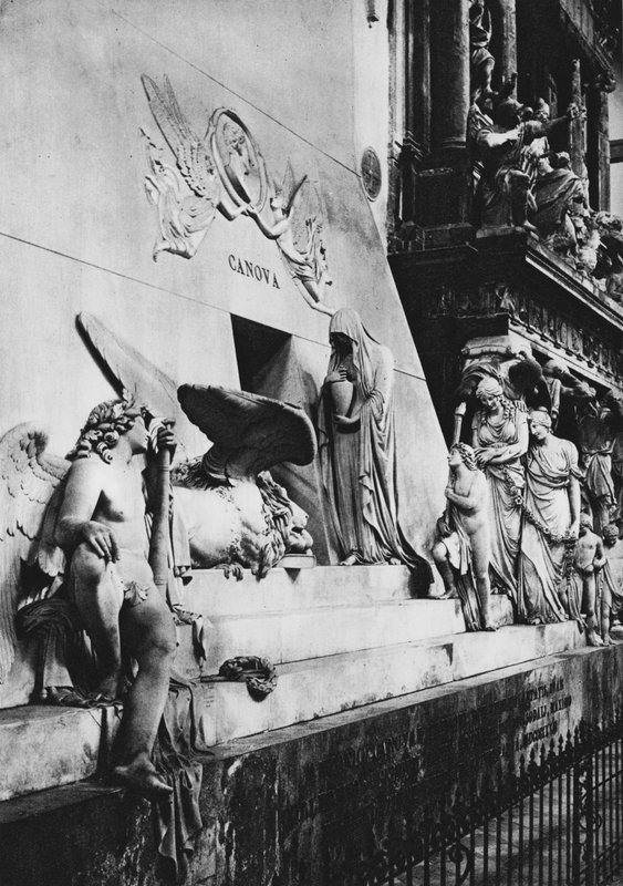 Venise, Monument à Canova (photo n/b) - Italian Photographer
