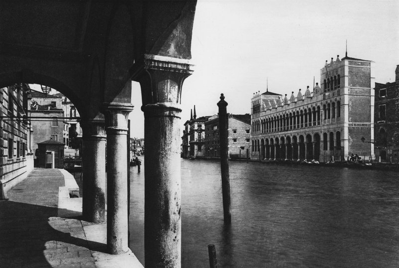 Venise, Musée Civique (photo n/b) - Italian Photographer