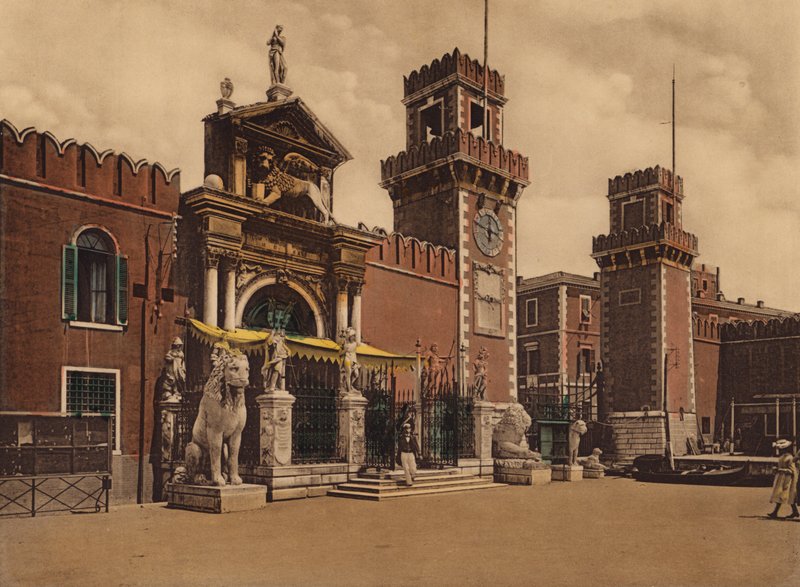 Venezia / Venice : Regio Arsenale Marittimo (photo couleur) - Italian Photographer
