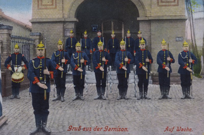 Soldats allemands en service de garde - Photographer German
